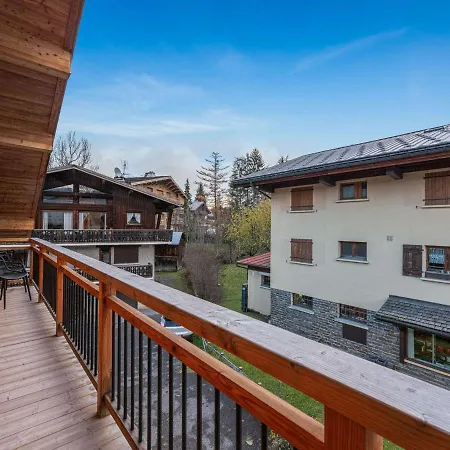 Appartement Rénové Au Centre De Avec Balcon Et Parking - Fr-1-569-137 Megève